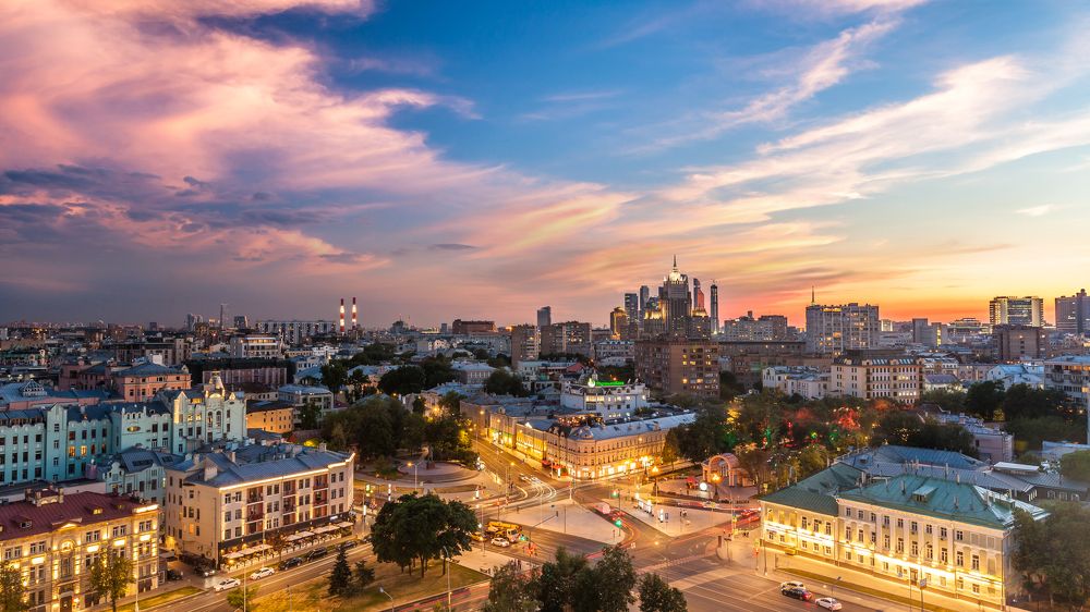 Закат на Пречистенке