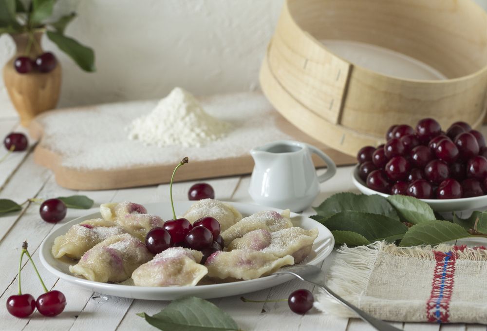 Вареники с вишней
