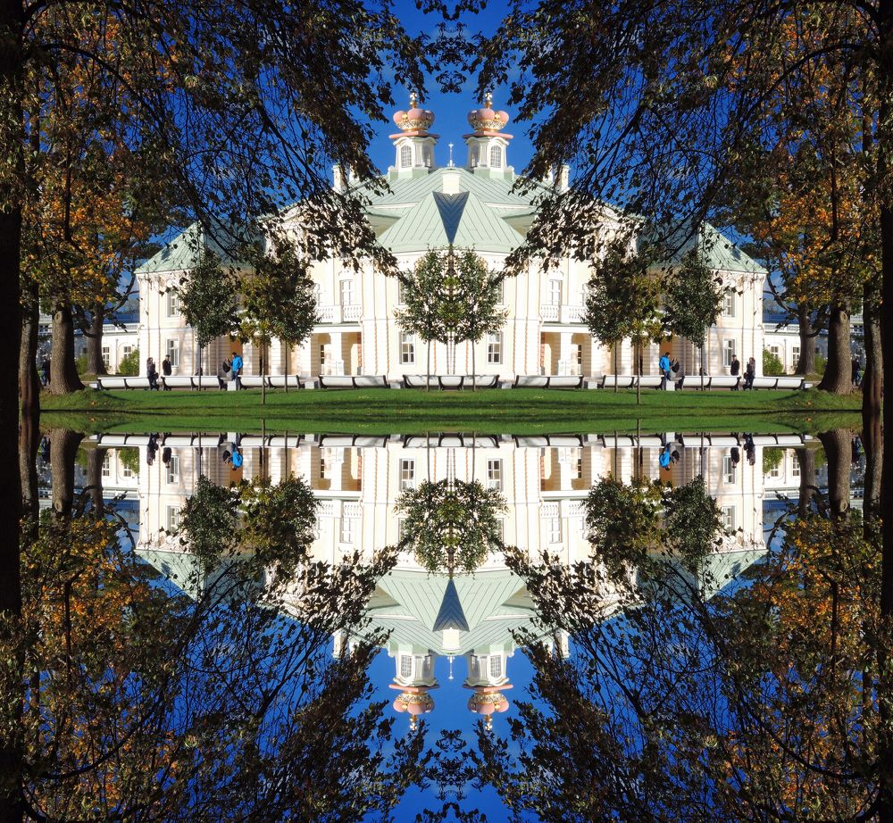 Большой Меньшиковский дворец, Ораниенбаум, Санкт-Петербург. Серия - отражения.