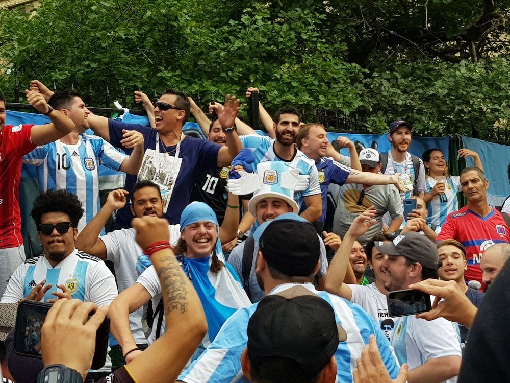 Аргентина болеет!