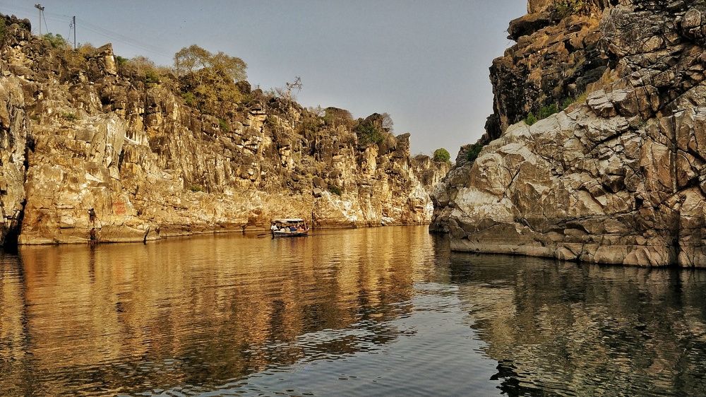 Marble rocks, Bhedaghat, Jabalpur India
