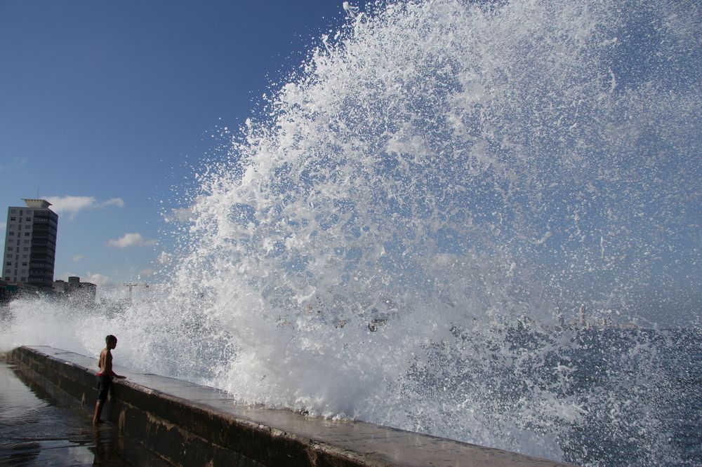 The sea worries 1.Море волнуется 1.