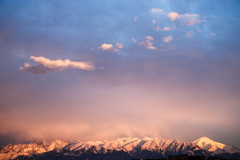 Формирование погоды над горами Заилийскогоо Алатау.