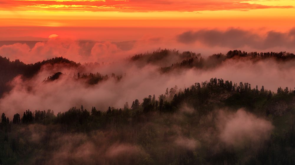 Закат и туманы