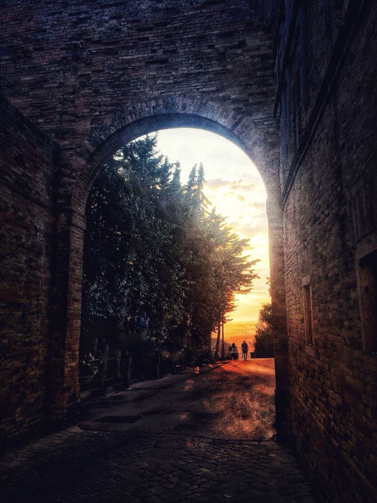 Закат в Монтелупоне