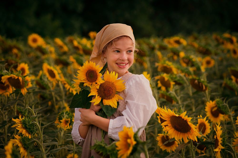 Брызги солнечного света я держу в своих руках