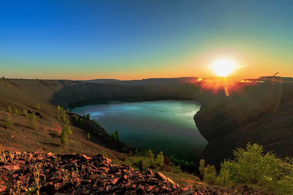 Затопленный карьер