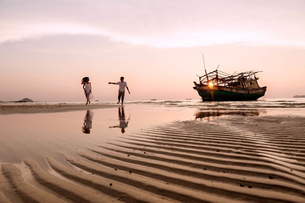 На крыльях волны