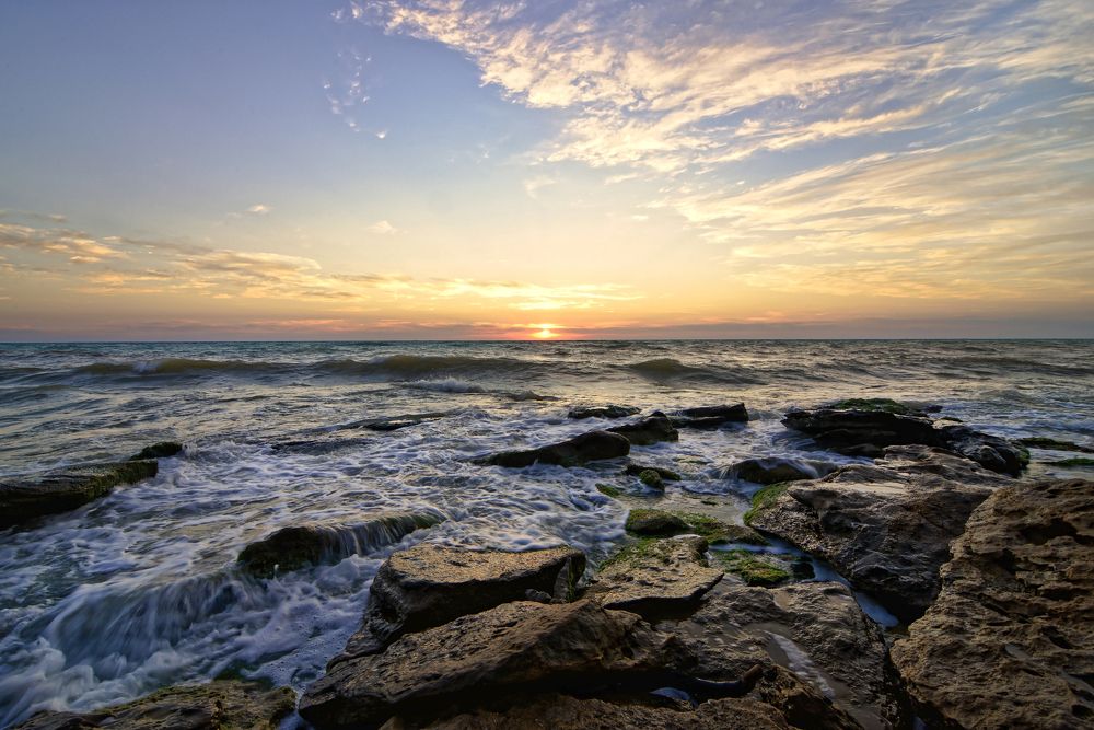 на закате......