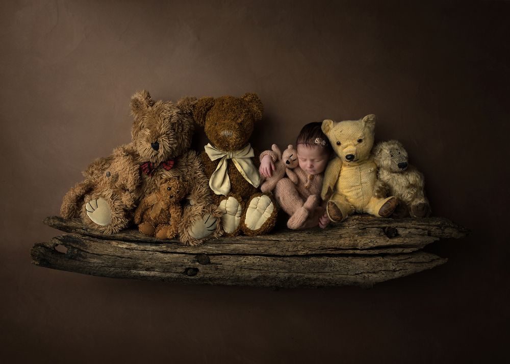 Babies and teddy Bears