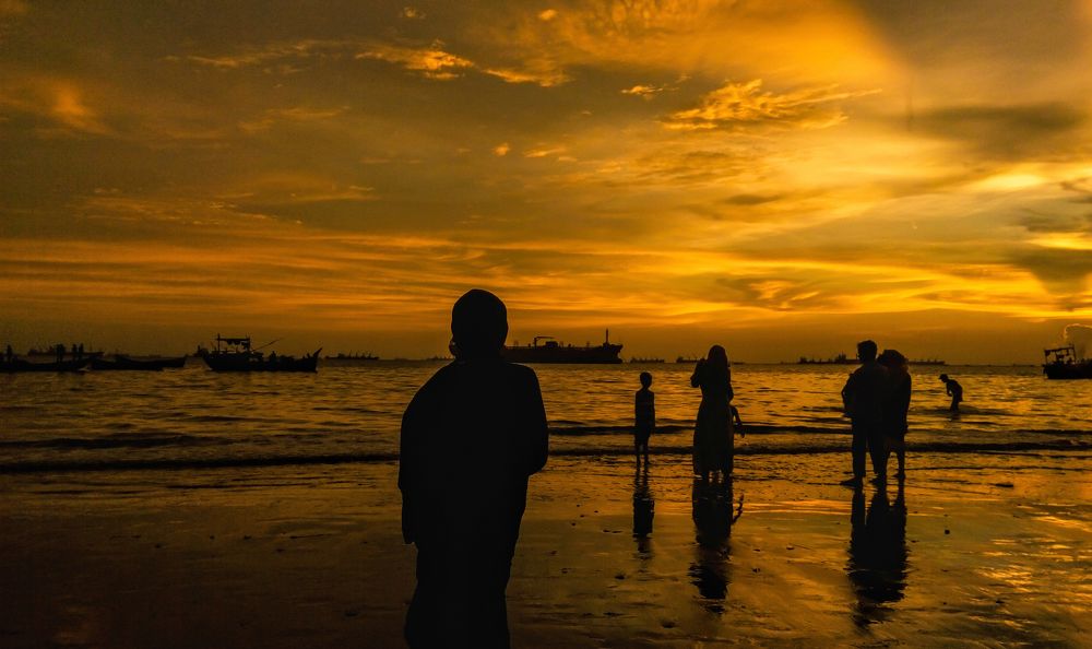 3 stages of human life