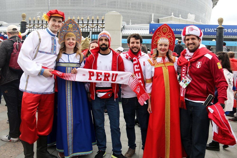 Фаны Перу и России