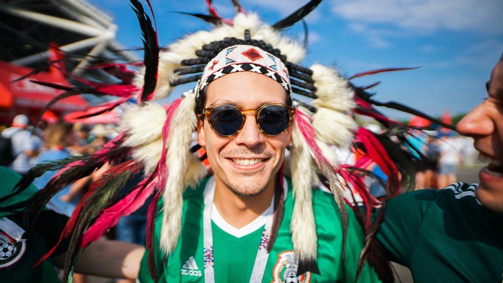 Колумбийский Фанат!