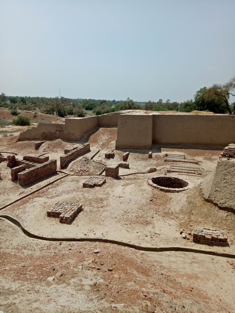 ruins of a Bronze Age fortified city(Harrapa)