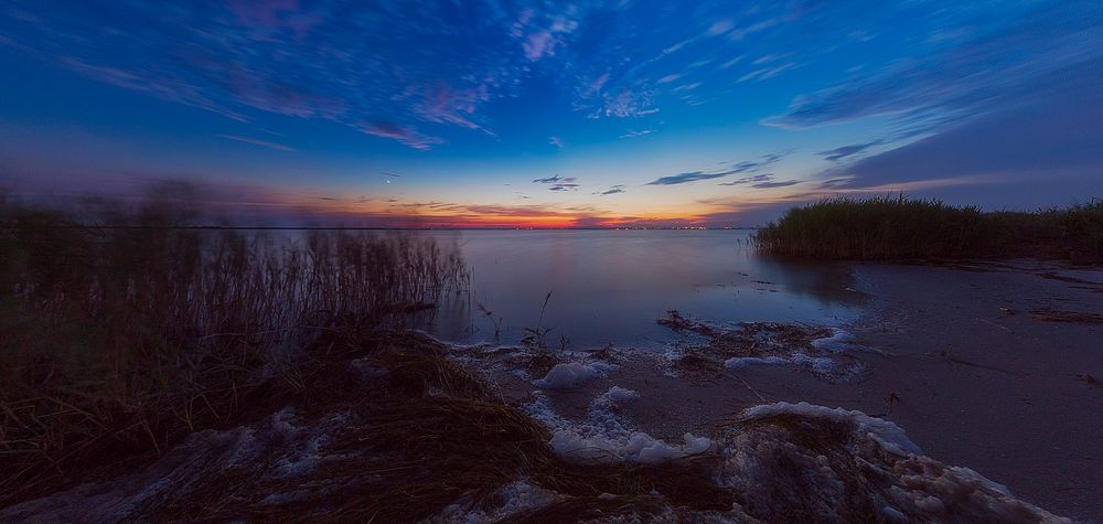 На лиманах ночь