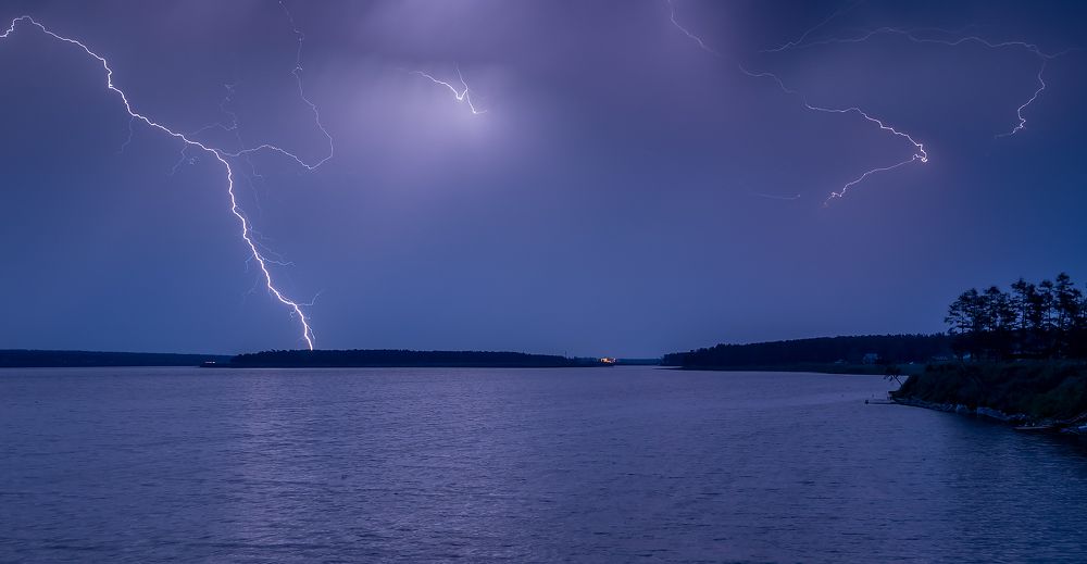 Ночная гроза.