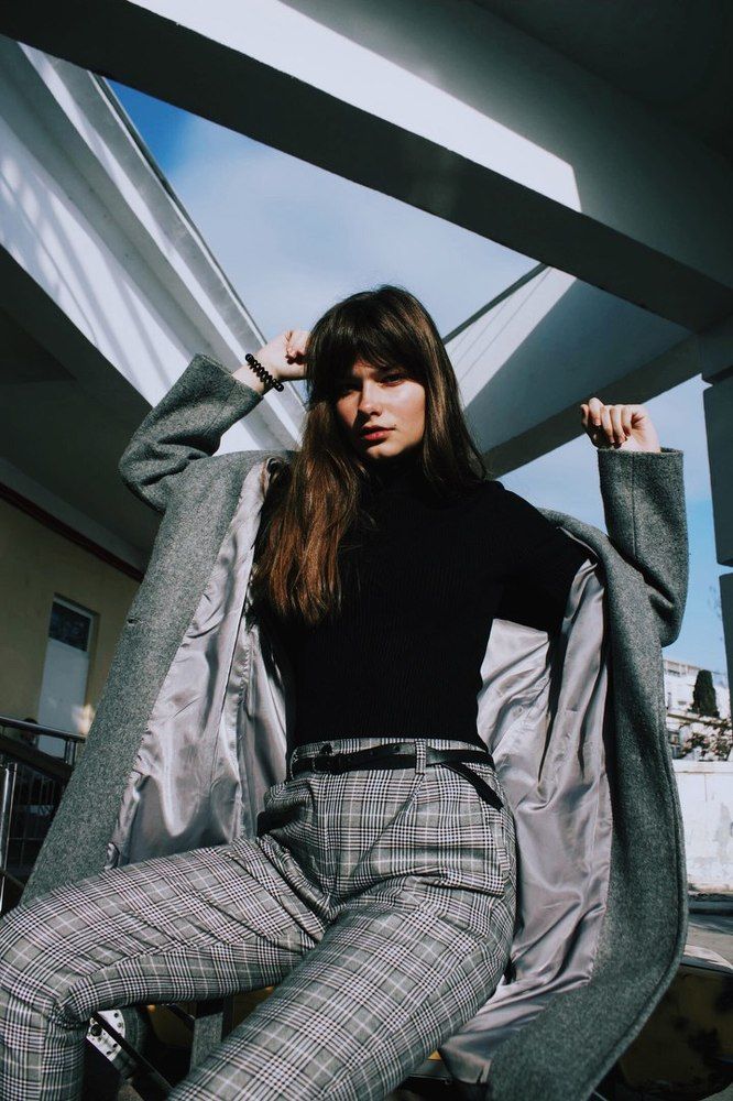 Классика в моде при любой погоде.