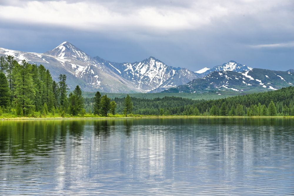 Весенние горы Алтая