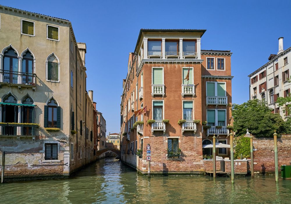 The building on the Canal Grande. Venice. Italy.