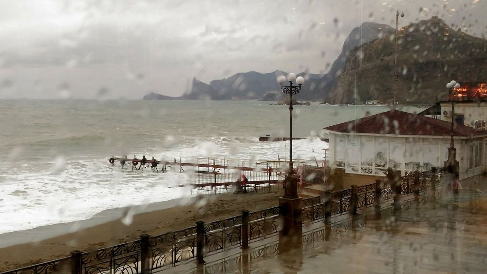 Мартовский дождь, Крым, Судак