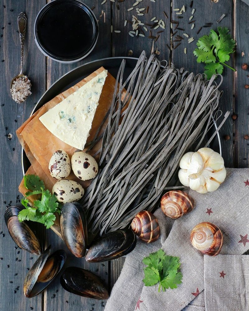 Натюрморт в темных тонах