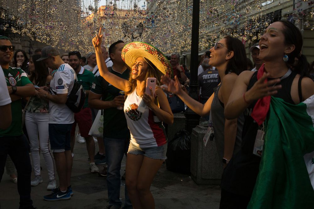 Фанатки футбола