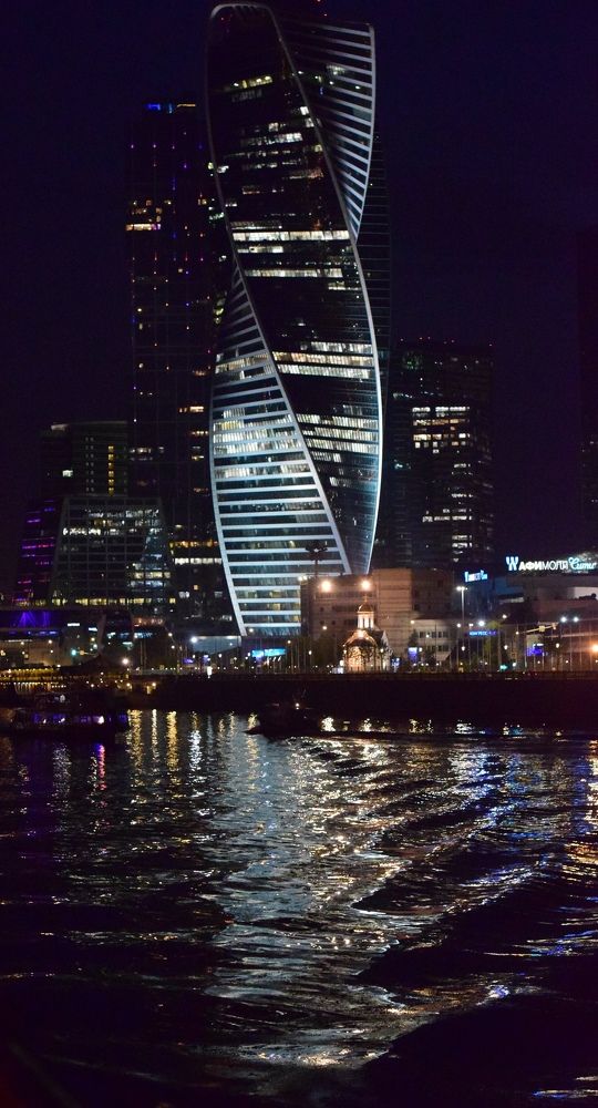Ночная Москва