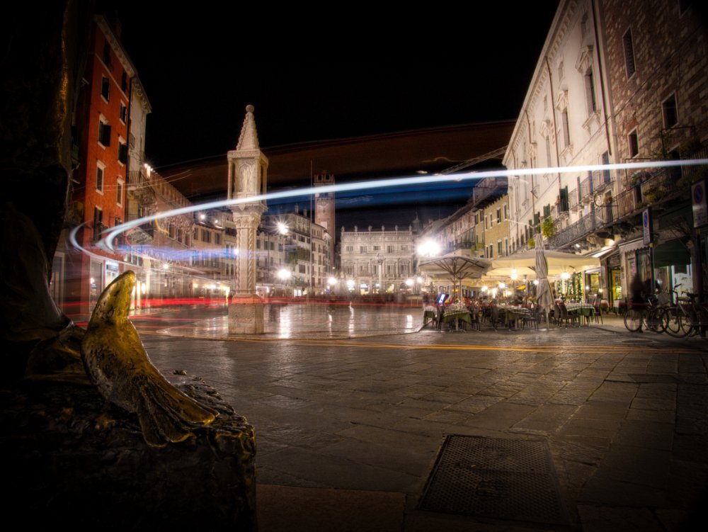 Piazza Erbe by night