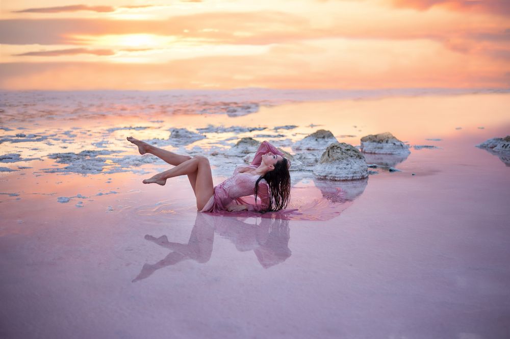 Волшебное розовое озеро