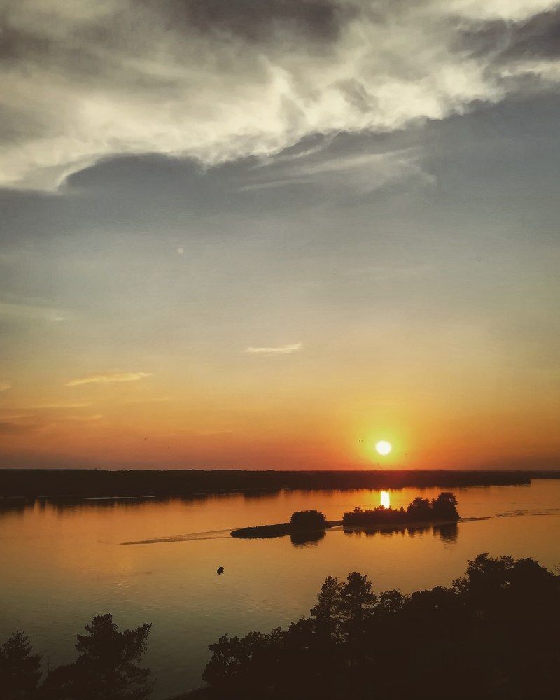 Закат на Днепре