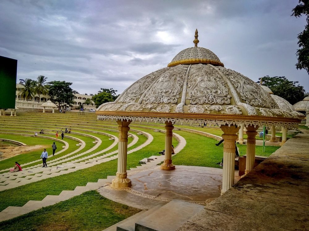 Way to see the world