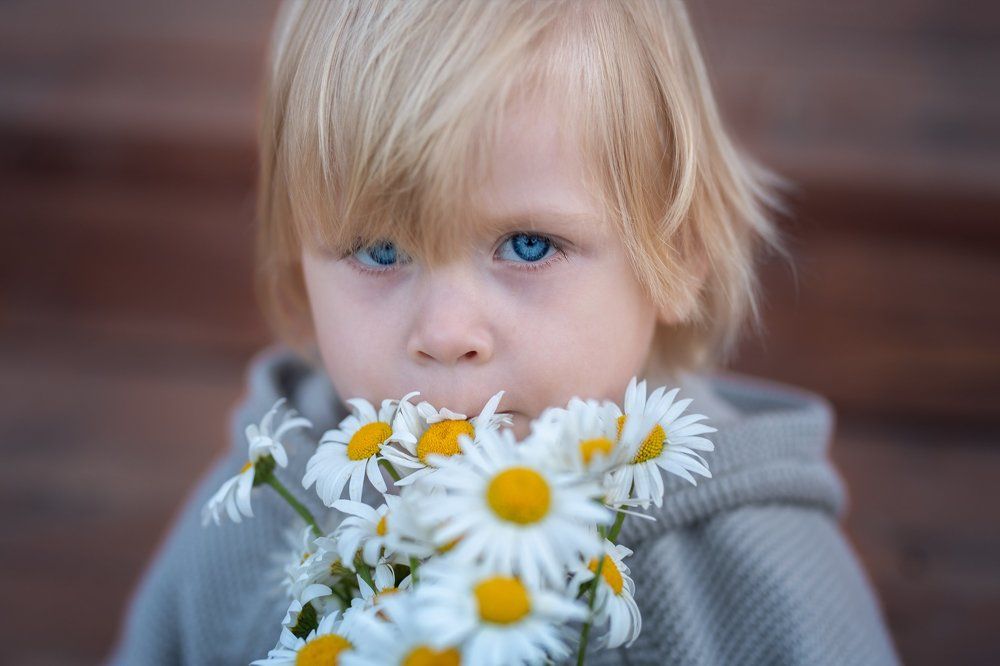 Портрет с ромашками