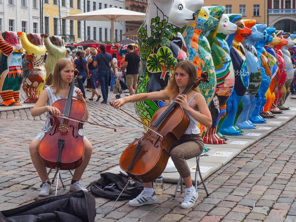 Виолончелистки