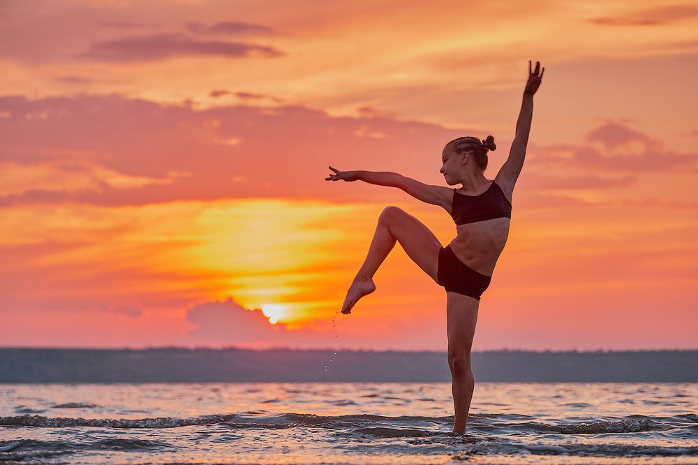 Юная гимнастка