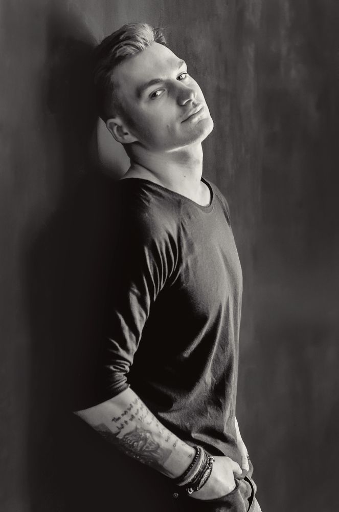 черно-белое