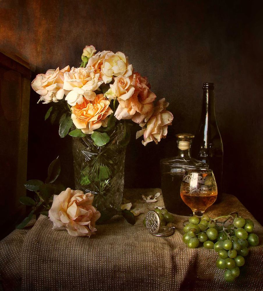 И горький аромат пьянит...