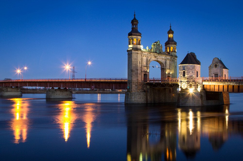 Вечерний мост