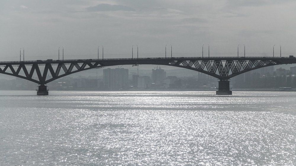 Мост через Волгу