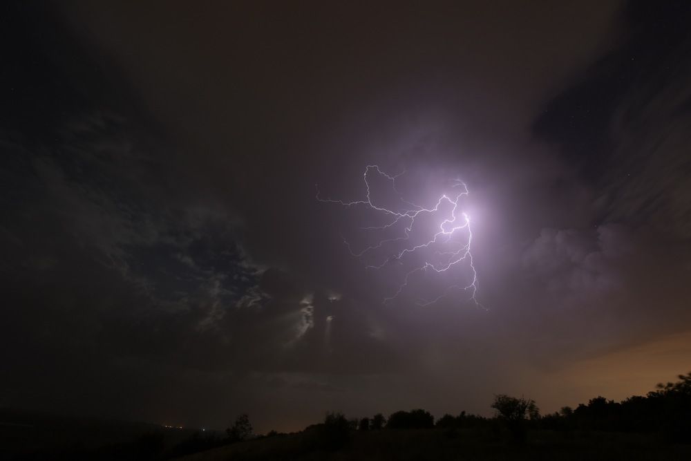 грозовая ночь