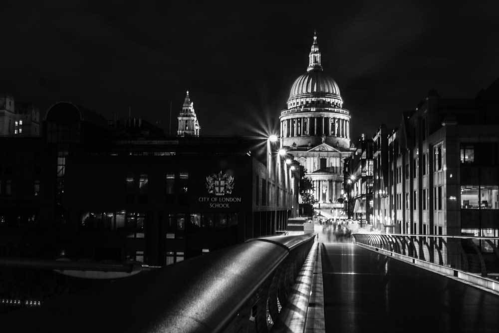 St. Pauls Cathedral At Night