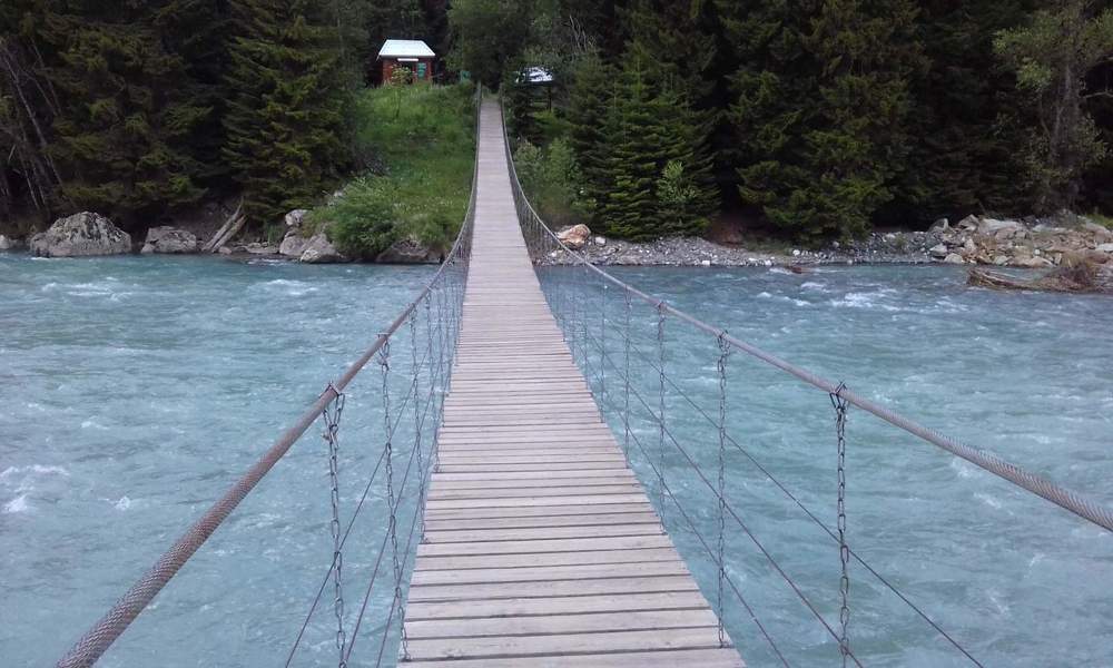 Мост через Теберду