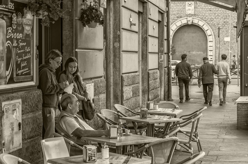 Рим. Утренний кофе..