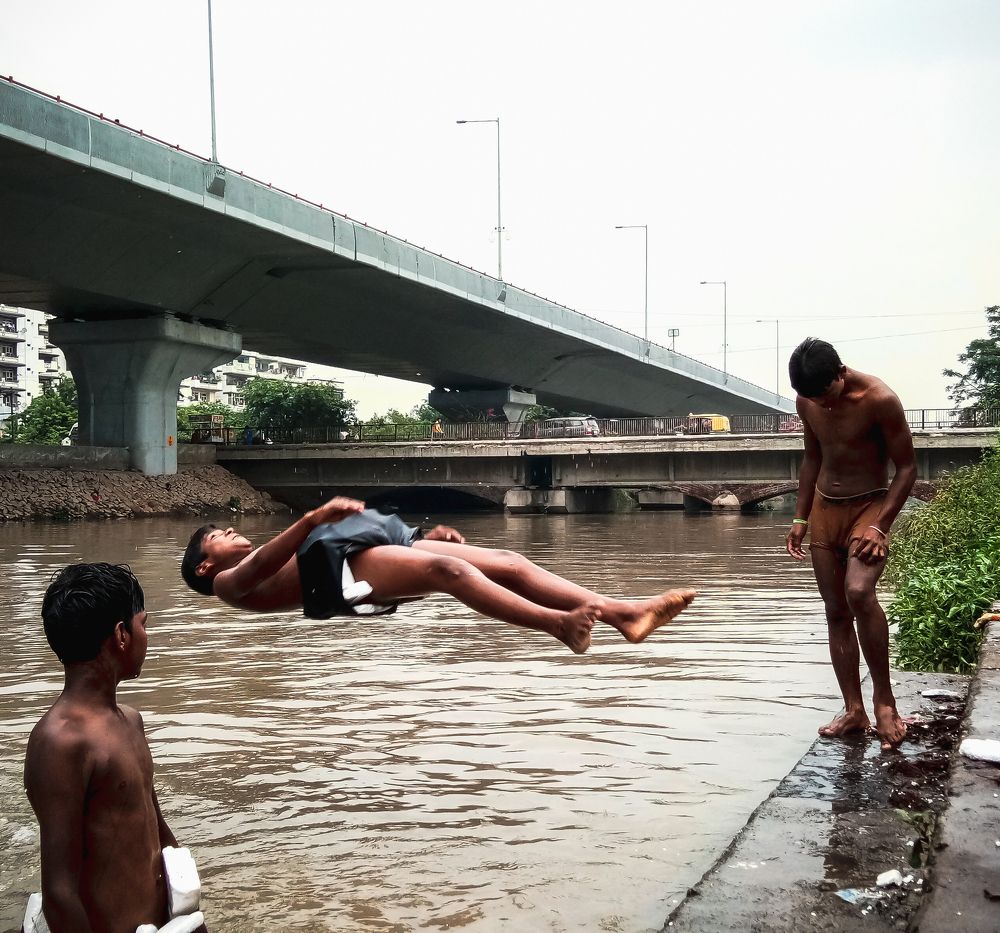 Levitate !