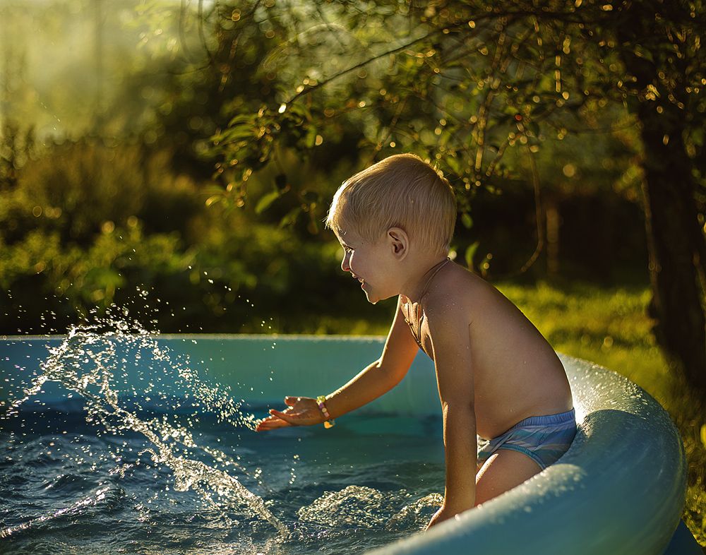 Счастливое детство