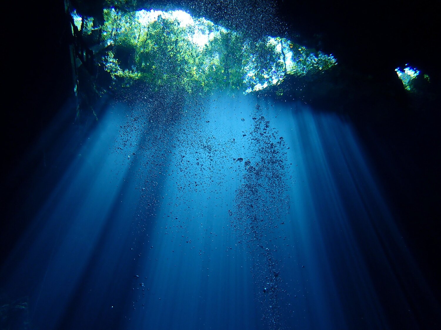 Sunlight in the Mayan sacred well