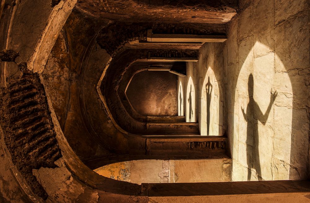 Joviality of shadows