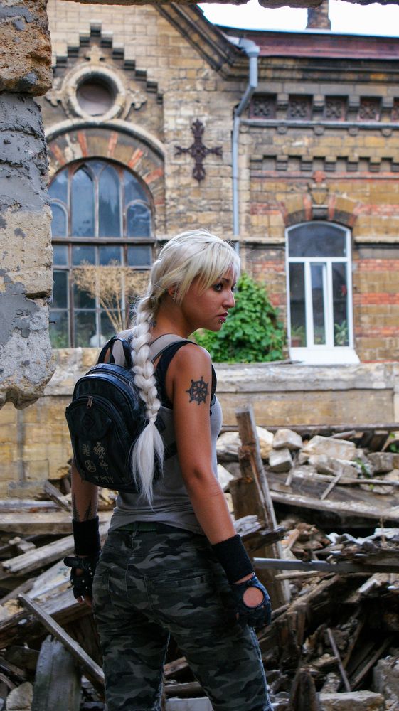 Незапланированный косплей под Лару Крофт.