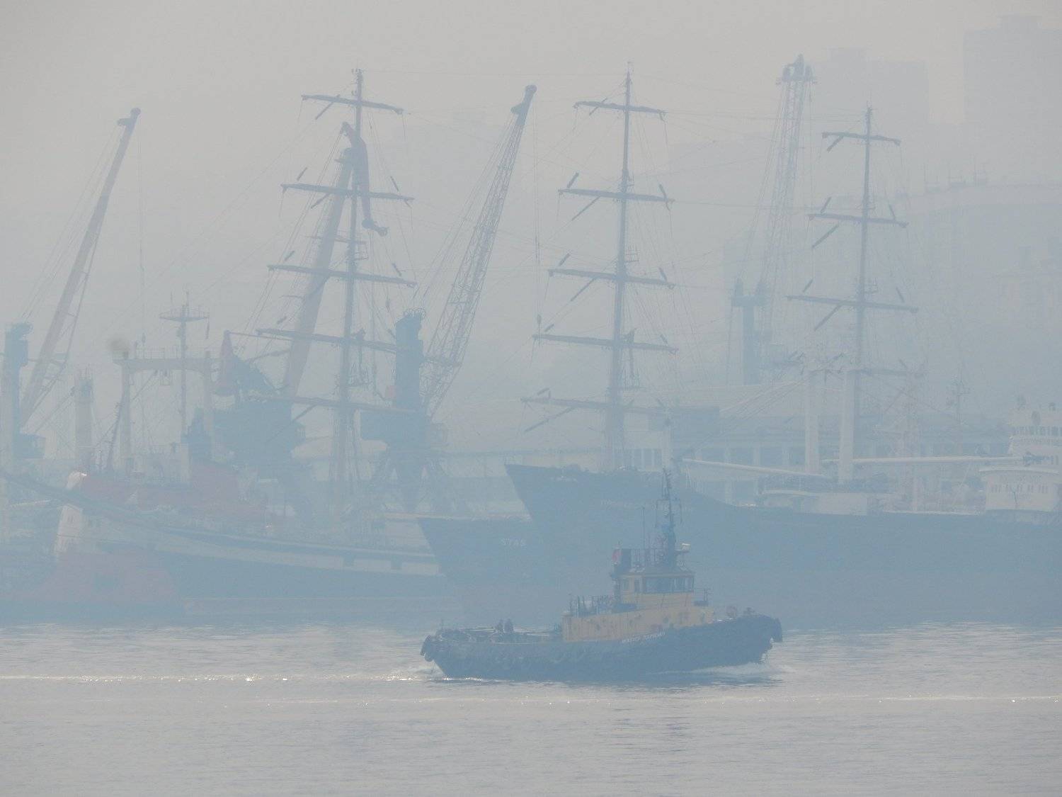 Foggy Ships (туманные корабли).