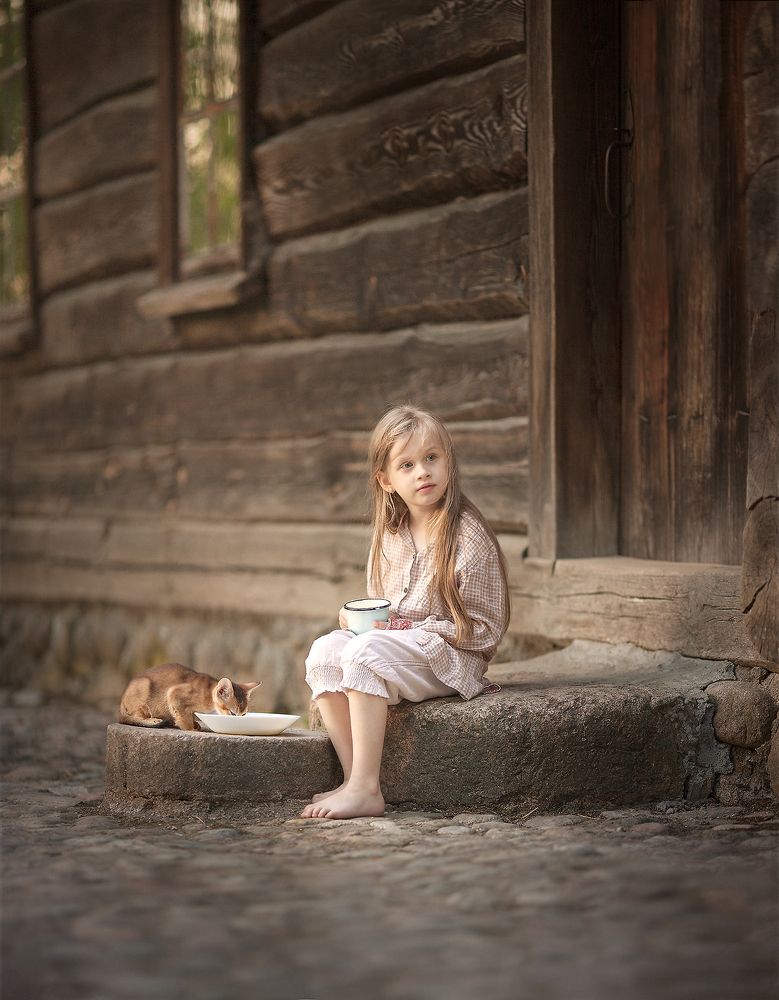 На крылечке