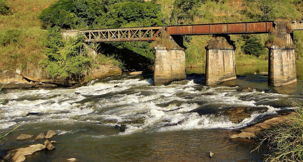 Antigos caminhos de ferro